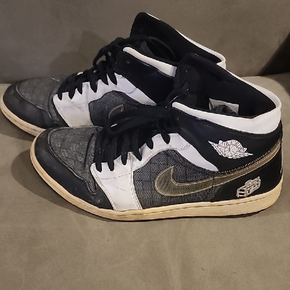 FATHER'S DAY JORDAN RETRO. MEN'S SIZE 11 Style 325514-011